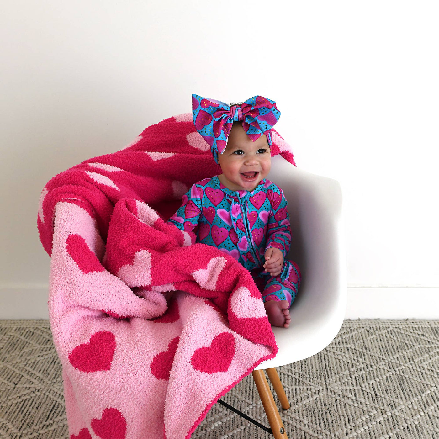 Gigi and Max - Pink Heart Plush Blanket