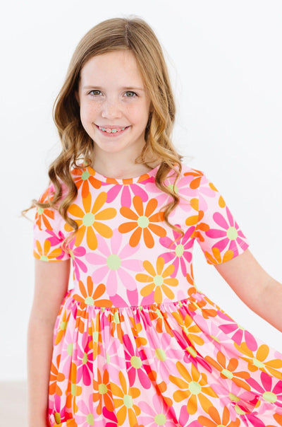 Mila & Rose:  Retro Daisies S/S Pocket Twirl Dress