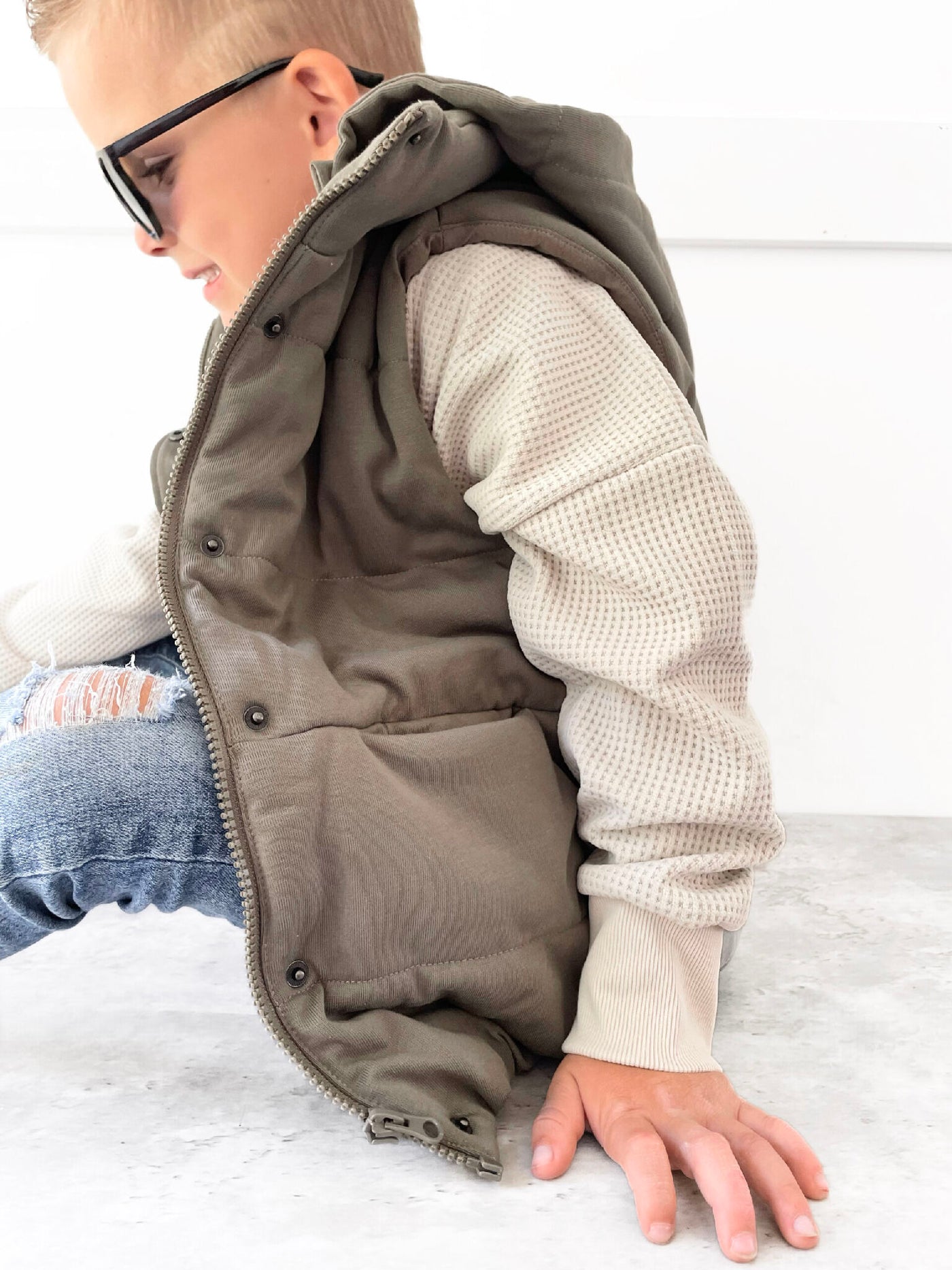 Little Bipsy Hooded Puffer Vest: Army Green