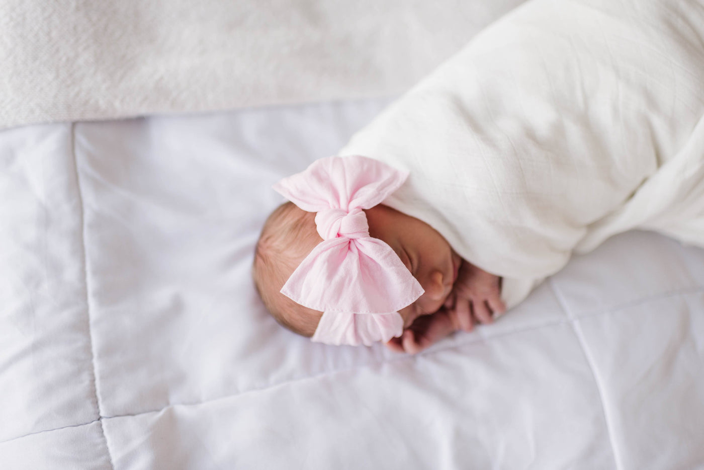 Baby Bling Bows The Knot Headwrap: Pink