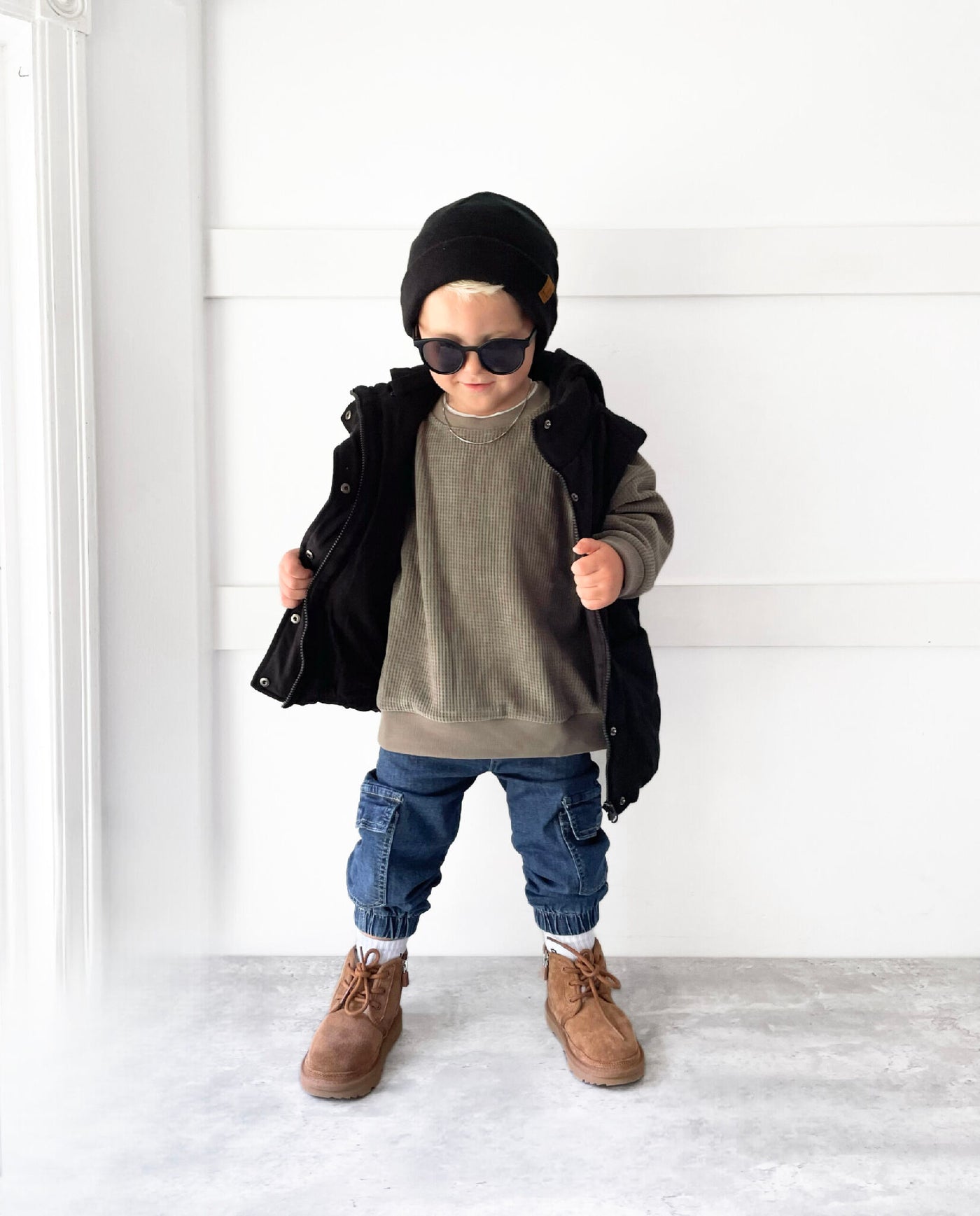 Little Bipsy Hooded Puffer Vest: Black