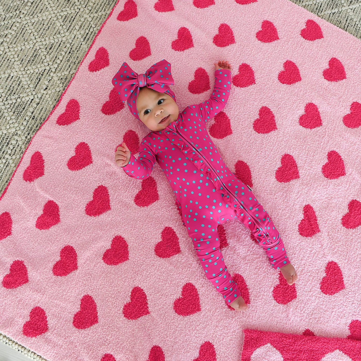 Gigi and Max - Pink Heart Plush Blanket