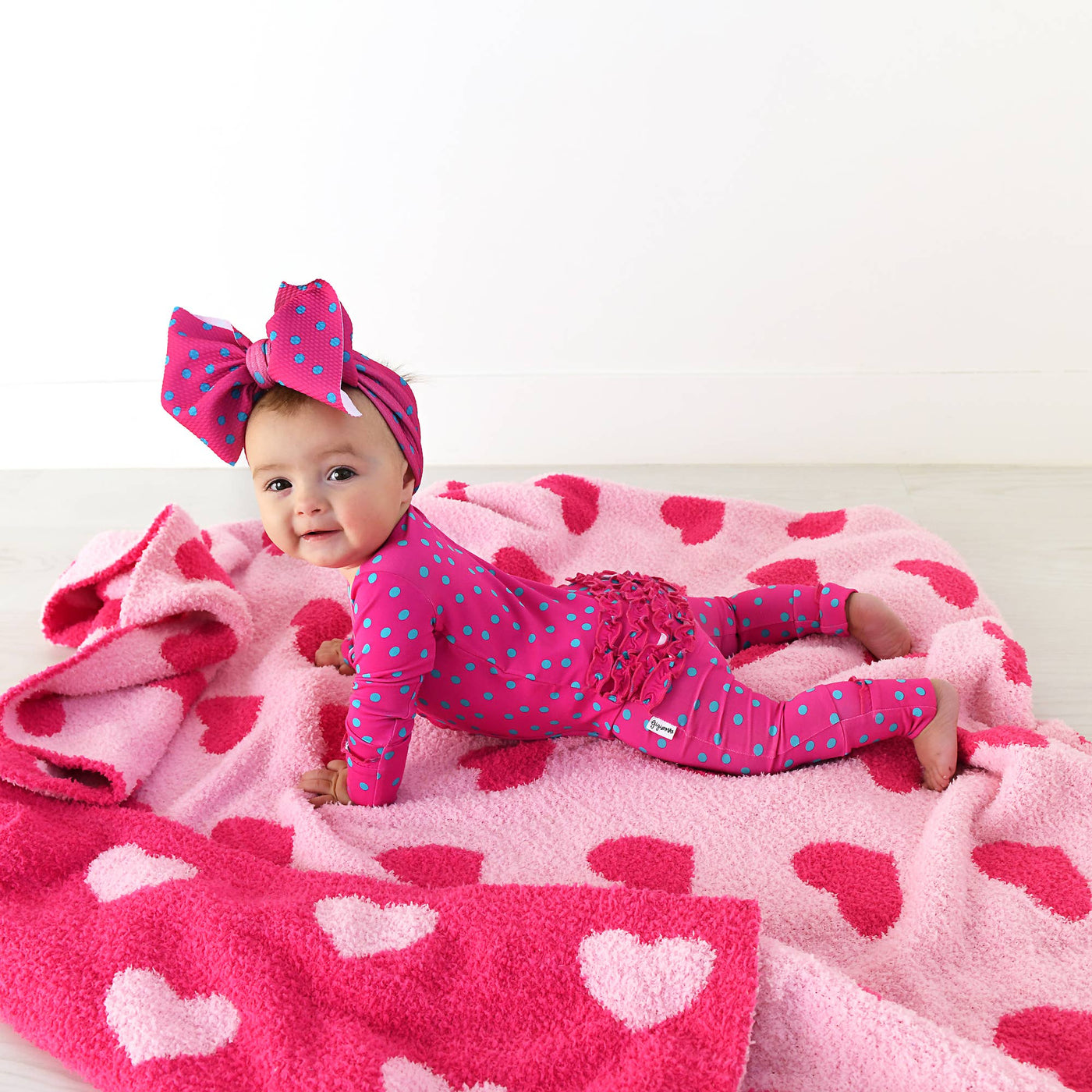 Gigi and Max - Pink Heart Plush Blanket