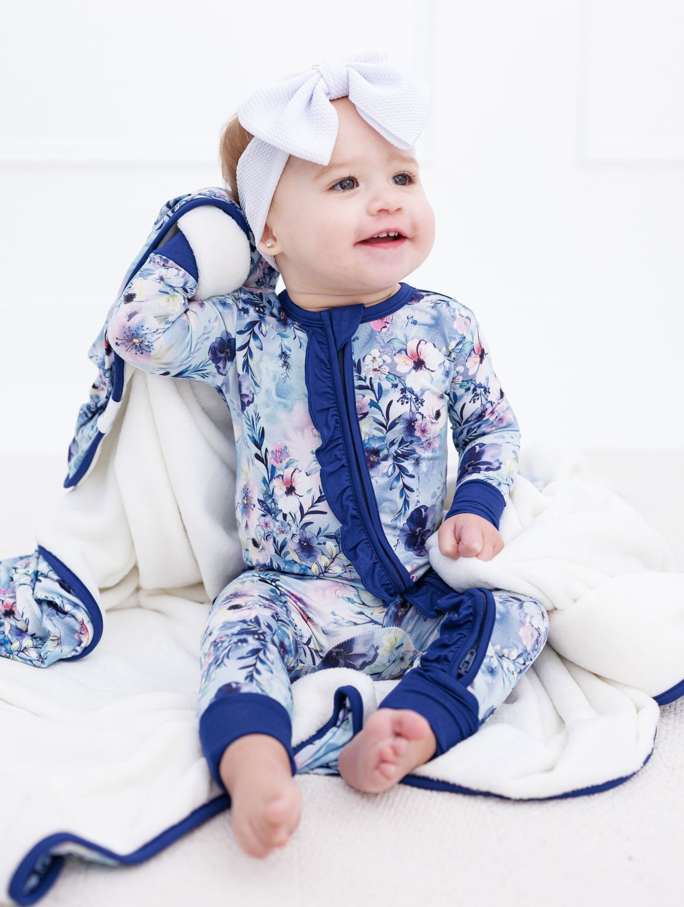 Birdie Bean Convertible Romper: Winter Floral