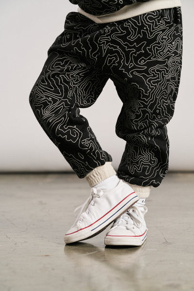 Little Bipsy Ski Resort Sweatpant: Black