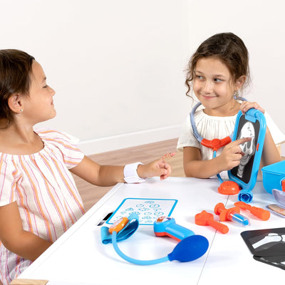 Fat Brain Toys: Pretendables Doctor Set