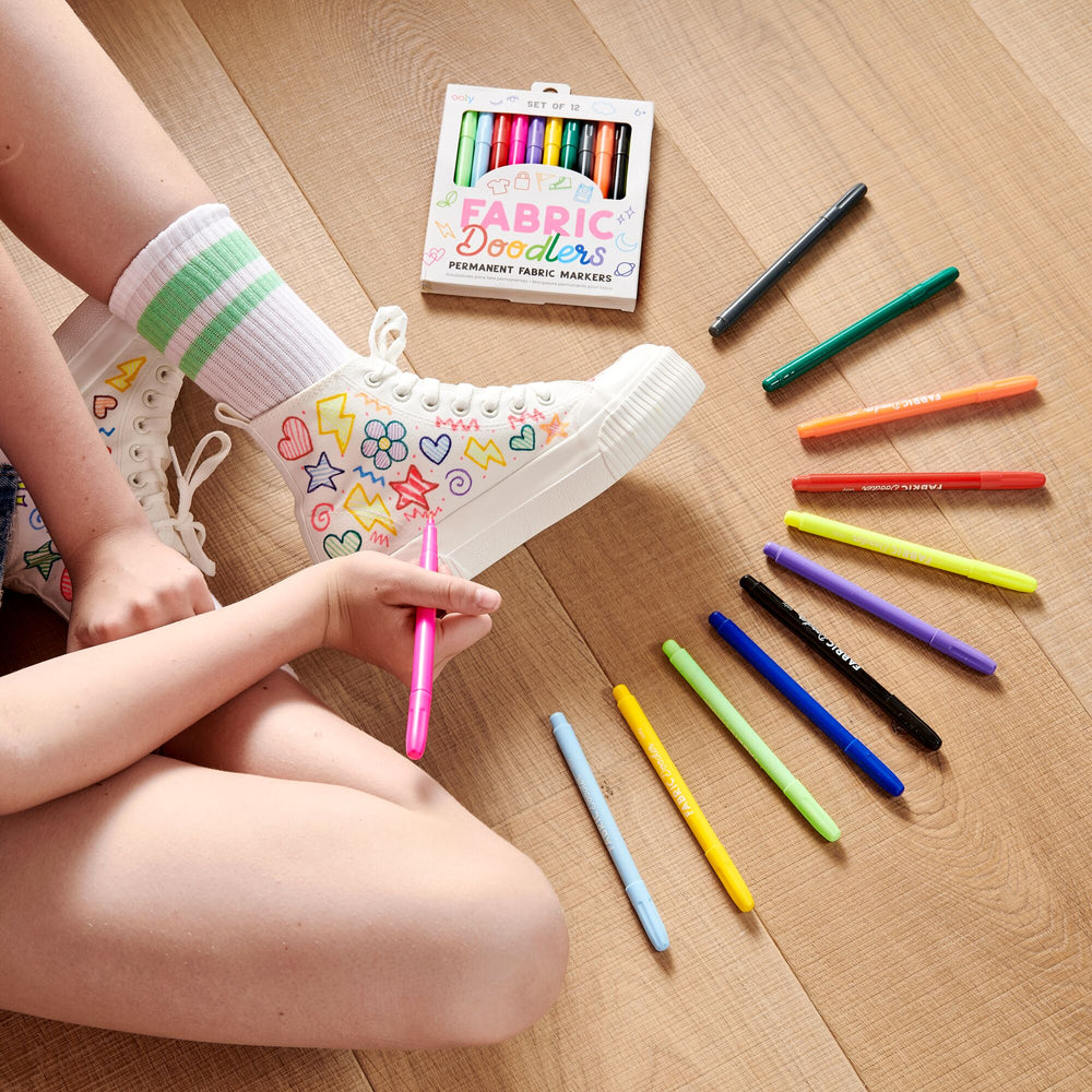 OOLY: Fabric Doodlers Markers (Set of 12)