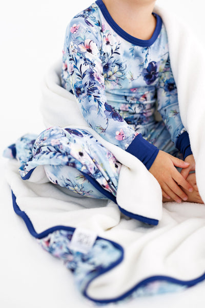 Birdie Bean Pajama Set: Winter Floral